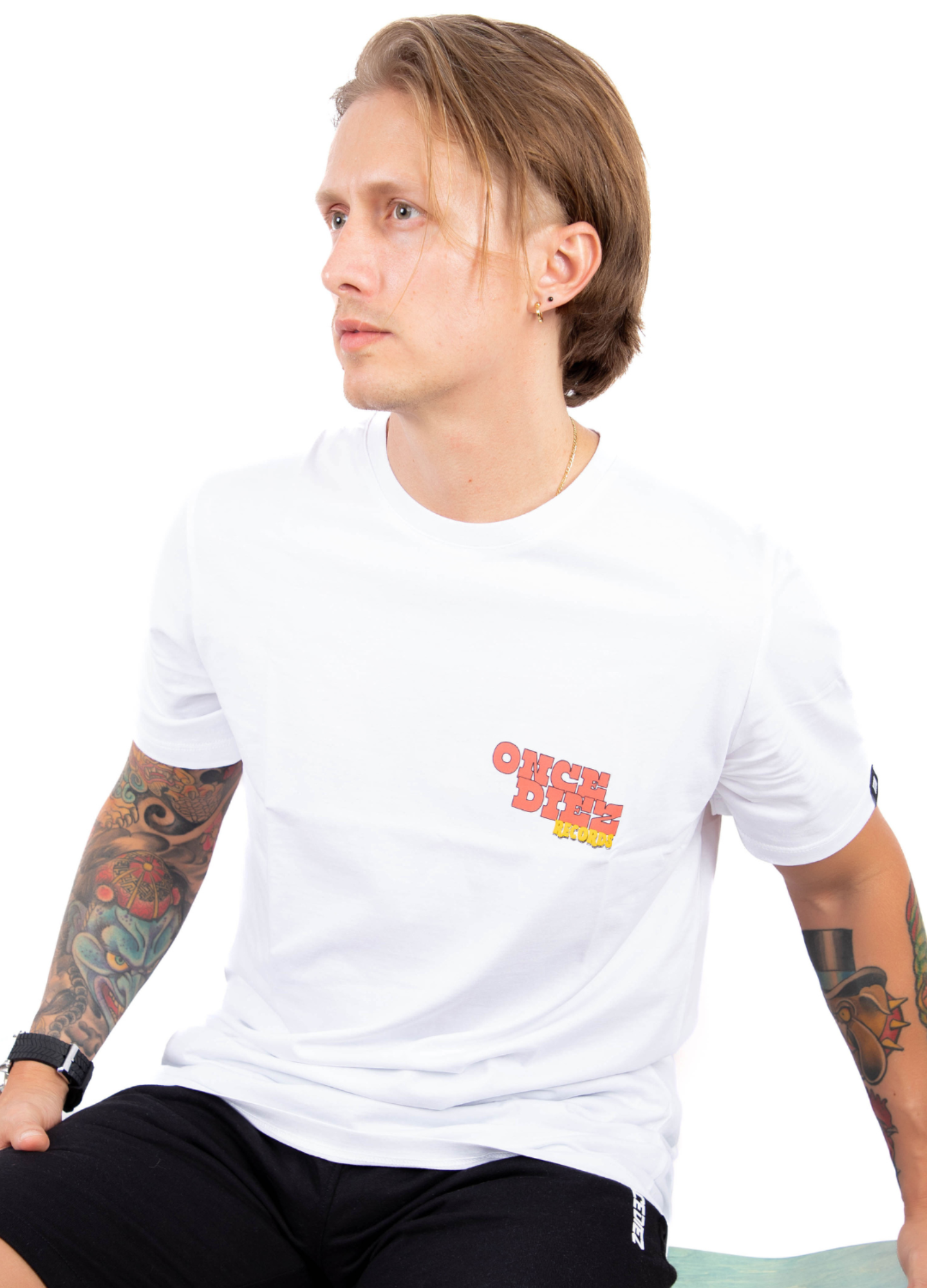 1110 RECORDS T-SHIRT / BLANCO - ONCE DIEZ