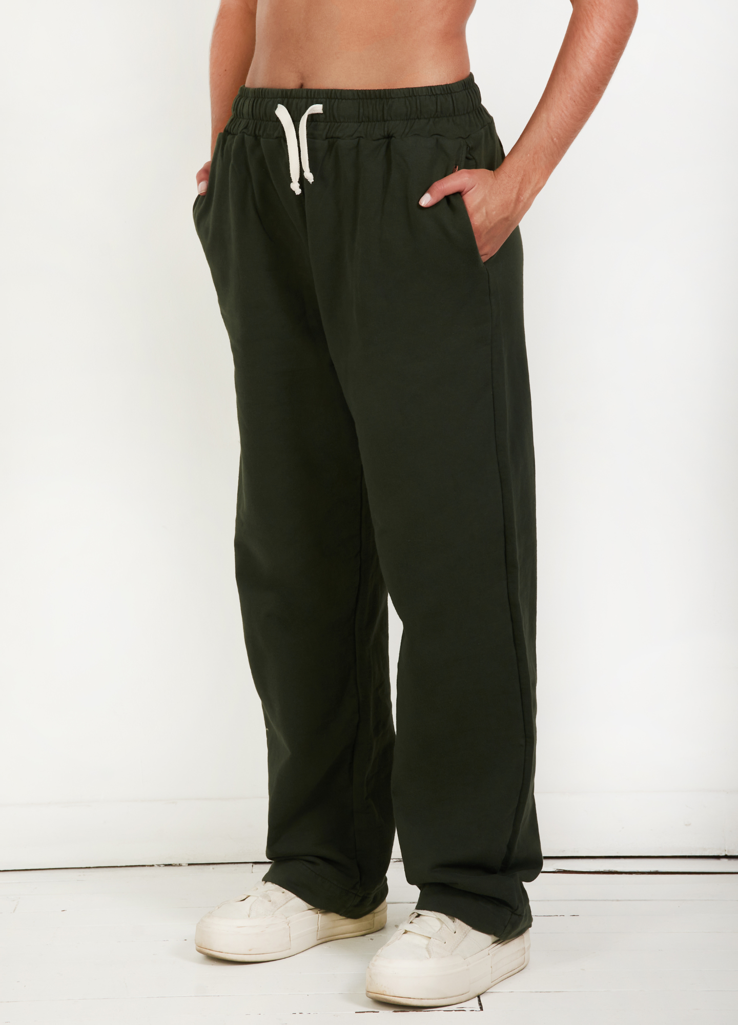 PANTALON BASIC VERDE UNISEX - CIAMPINO