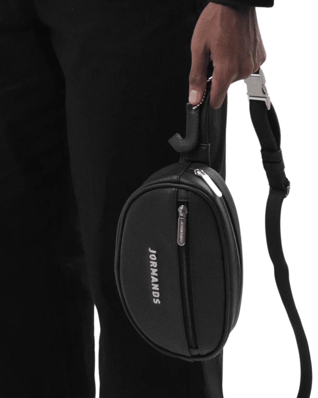 BLACK BELT BAG