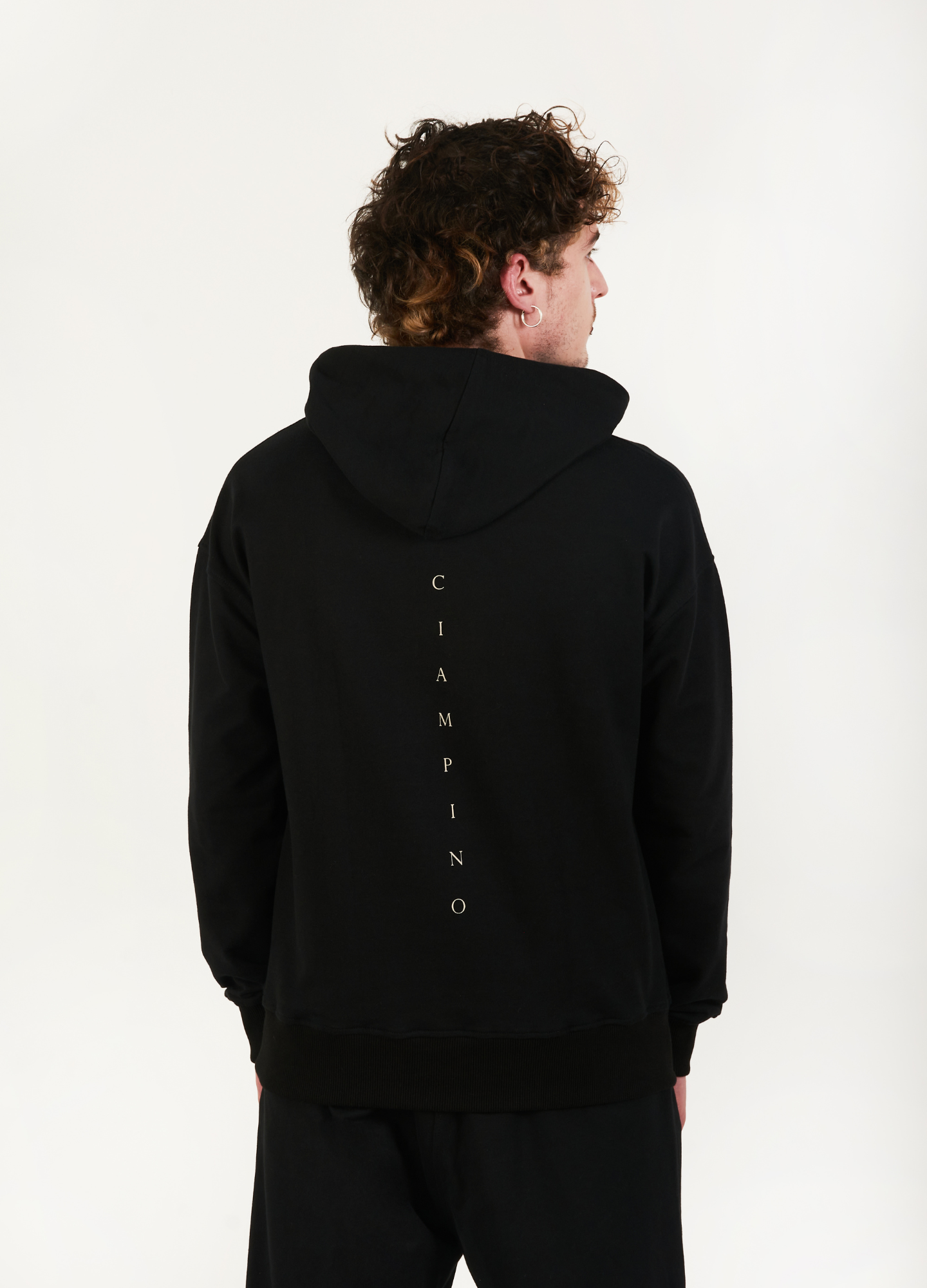 HOODIE BASIC UNISEX / NEGRO - CIAMPINO