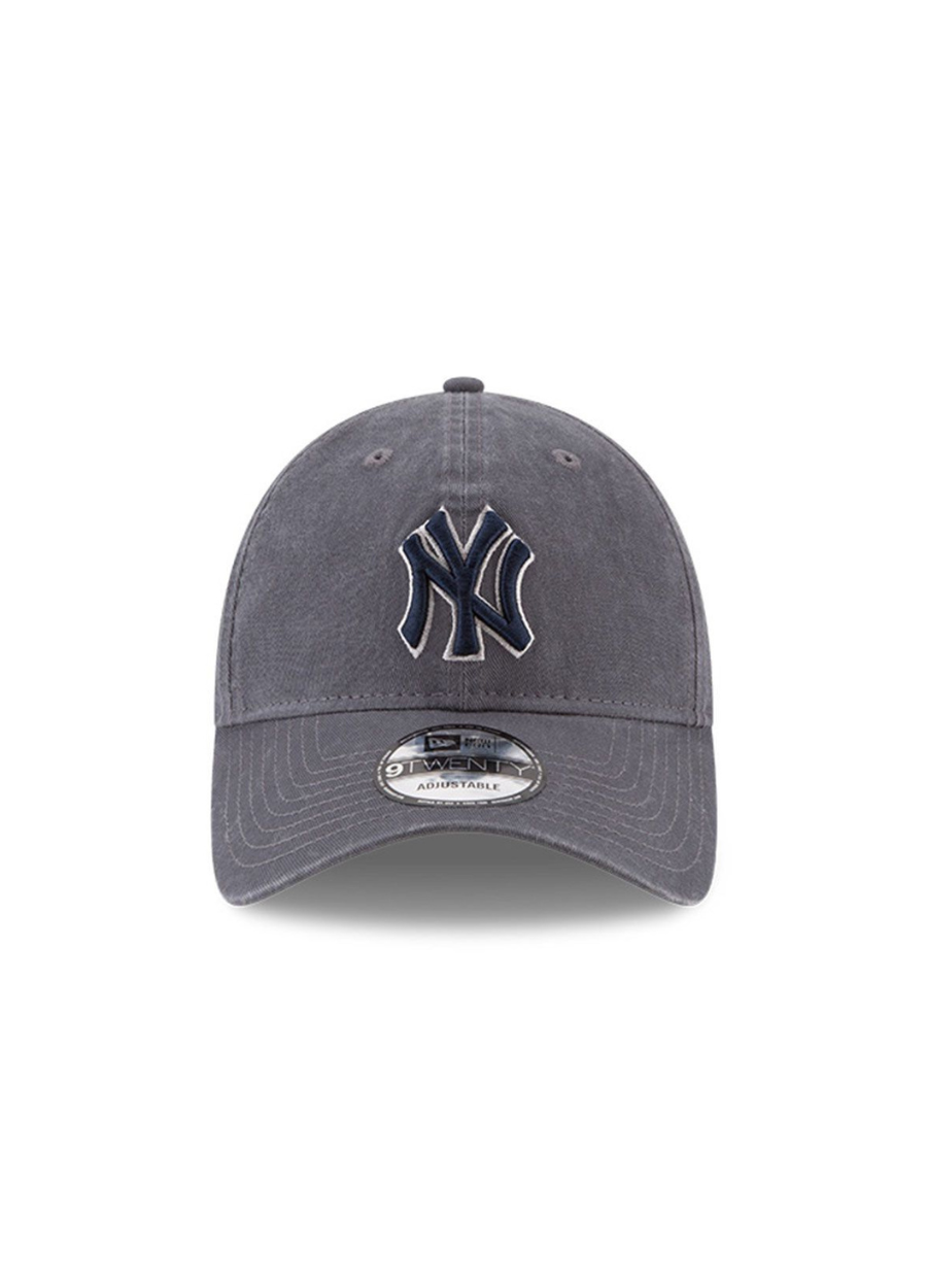 YANKEES CORE CLASSIC  GRIS - NEW ERA 920