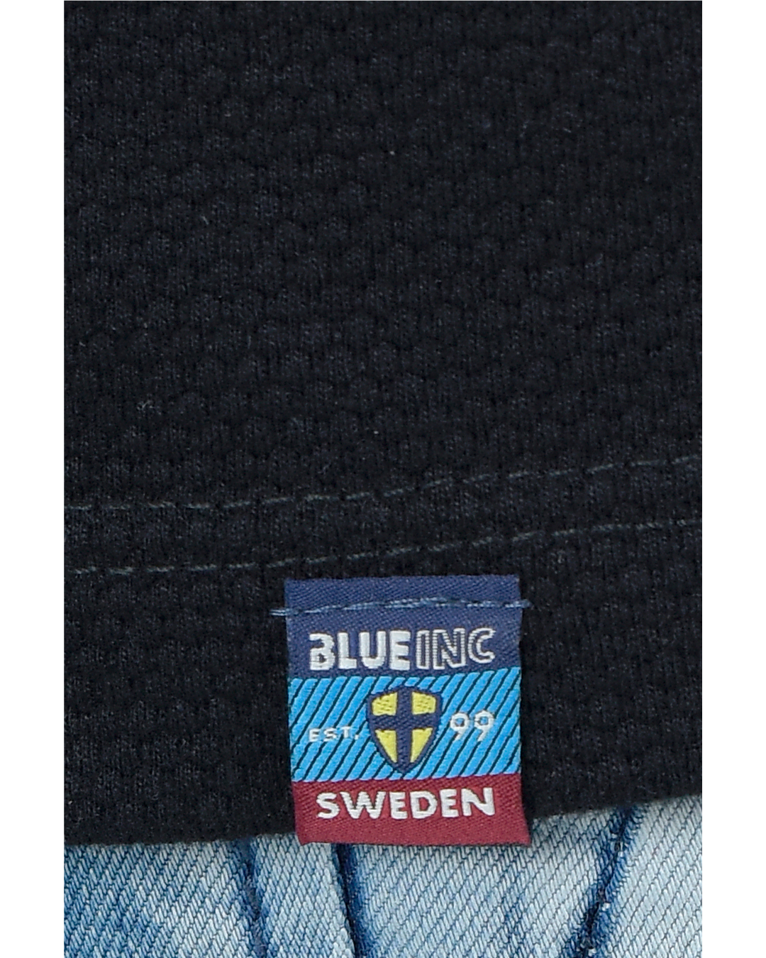 T-SHIRT NEGRA STOCKHOLM TEXTURED - BLUE INC